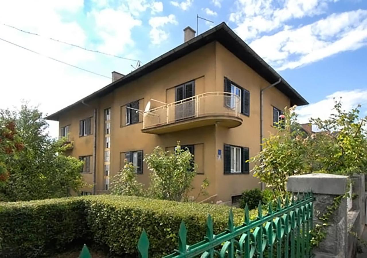 Angela Classic Rooms & Apartments Zagreb Exterior photo